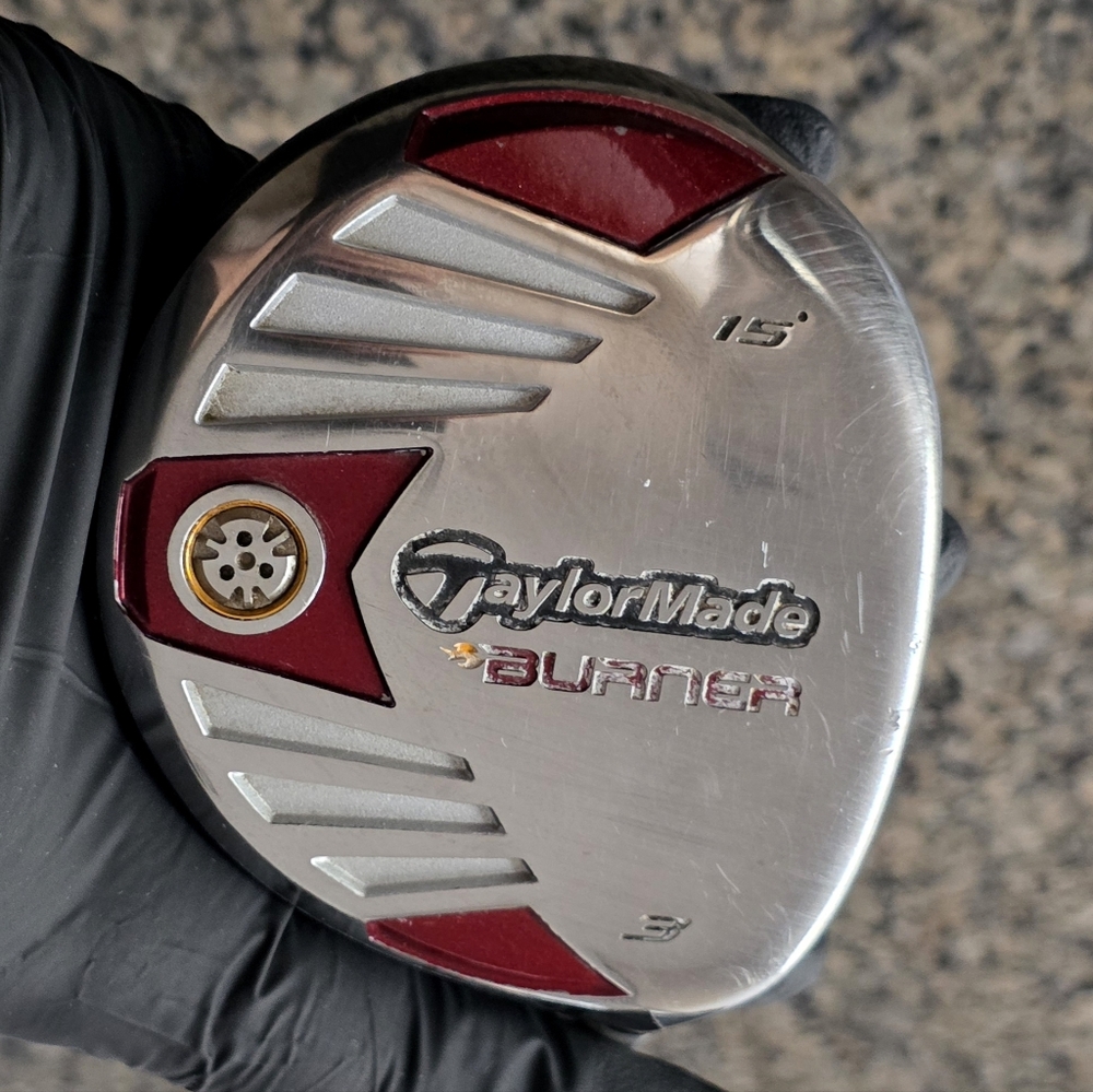 Taylormade burner 3 Wood 15° R-Flex Reax Superfast 50 grams right Handed 42.5 in